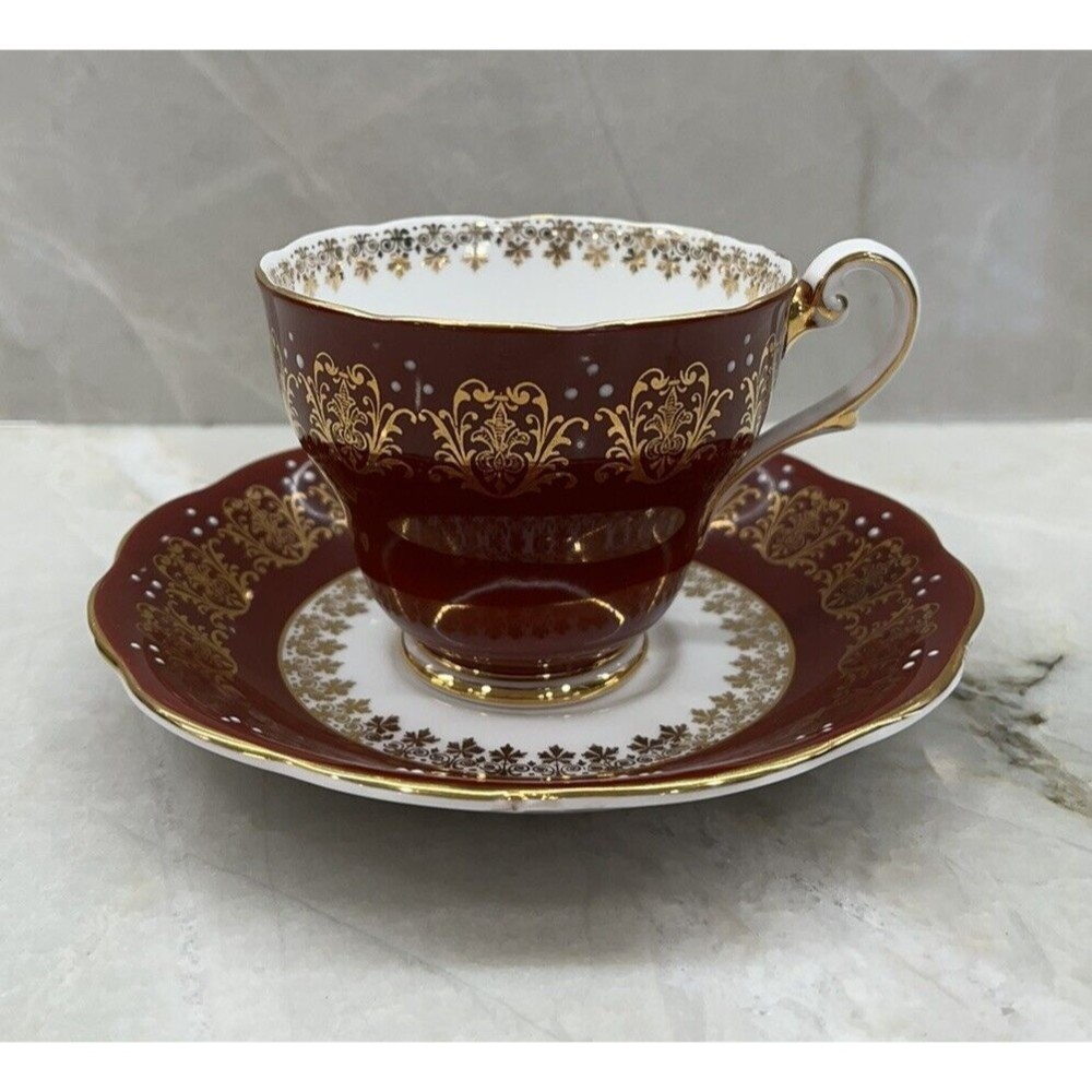 Royal Standard Tea Cup Saucer Set Red Gold Bone China England #2053 Victorian